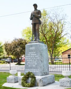 Statue DAR